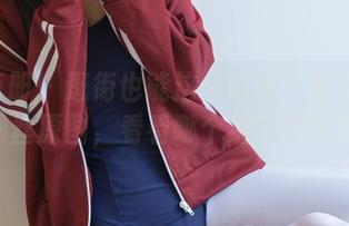 稚乖画册 – 逛街也能这么时髦？夜夜的13D黑丝原图，看看哪个细节最惊艳！
