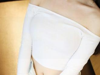美媛馆 – Milk楚楚图集:天使的日常,有点飘,有点模糊,快来下载享受这份美好!