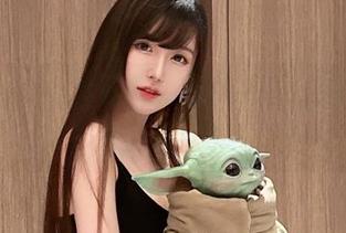 腐团儿Ikaros日常：最新原图，简直让人想多看几遍！