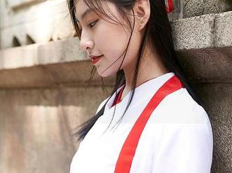蜜桃社 – 教室探险：王婉悠Queen的私拍资源，看看能不能上头