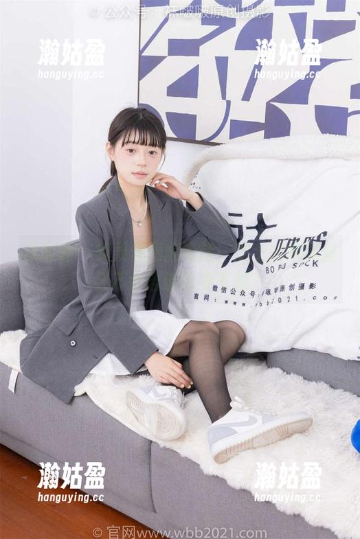 袜啵啵 - 如果美图能说话，芝士的厚黑丝会不会告诉你要下载？