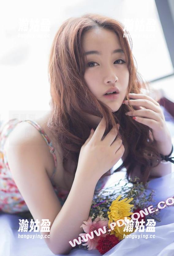 轰趴猫 - 甜蜜的负担，陈雅漫最新女王美图，居然让我想多花点时间停留！