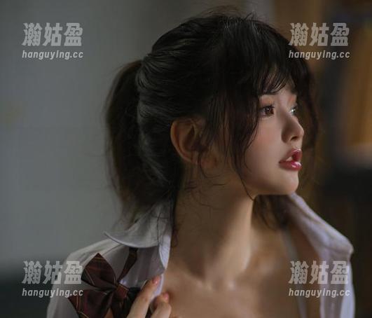 阿寨寨带你飞：在线美图，粉色也能驾驭人生的各种花样！