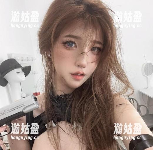 迷失在海边，阿薰kaOri的私房合集里的洒脱与优雅
