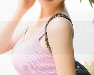 青豆客 – 温柔、妩媚、欧阳妮娜娜：她的写真合集比你的梦还甜！