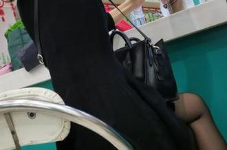 魔镜街拍 – 艾小青的黑白合集：经典壁纸，让你一眼难忘。