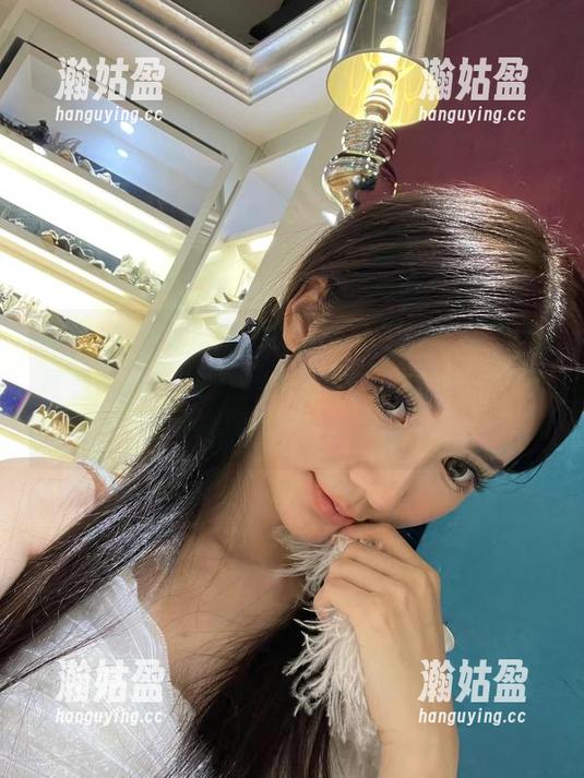 黎允熙baby 微密圈 - 黎允熙baby的蓝白条纹写真集真是高清得让人目不转睛,想问她平时穿衣服都是这样选的吗?